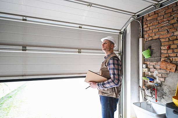 Licensed Garage Door Roller Replacement service in Zephyrhills North, FL - Garage Doors Repair Pro